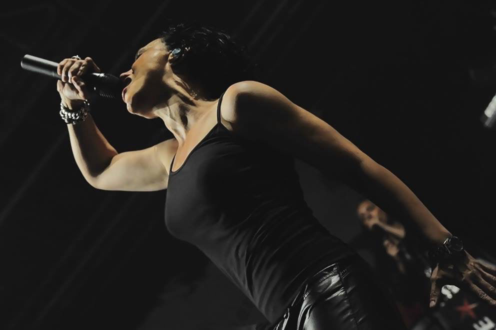 Sylvia Gonzalez Bolivar - live